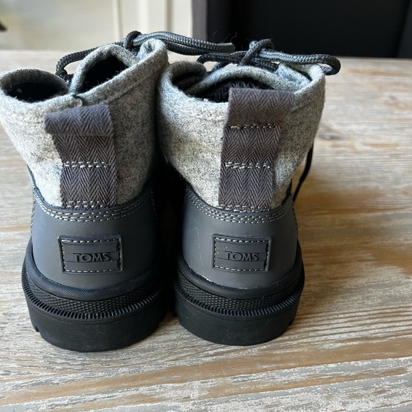 TOMS Women’s Cordova Size 7.5 Wool and Leather Boot - Picture 3 of 6